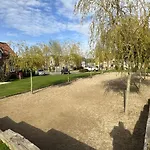 Daisy - Part Of The The Bay Village With Pool, Gym And Direct Access, Pub, Restaurant, Tennis And Meadows Walks Prázdninový dům *