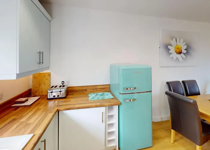 Daisy - Part Of The The Bay Village With Pool, Gym And Direct Access, Pub, Restaurant, Tennis And Meadows Walks Filey