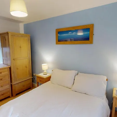 Daisy - Part Of The The Bay Village With Pool, Gym And Direct Access, Pub, Restaurant, Tennis And Meadows Walks Dom wakacyjny